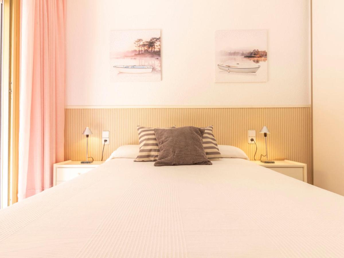Apartment Golf De Sant Jordi By Interhome カンブリルス エクステリア 写真